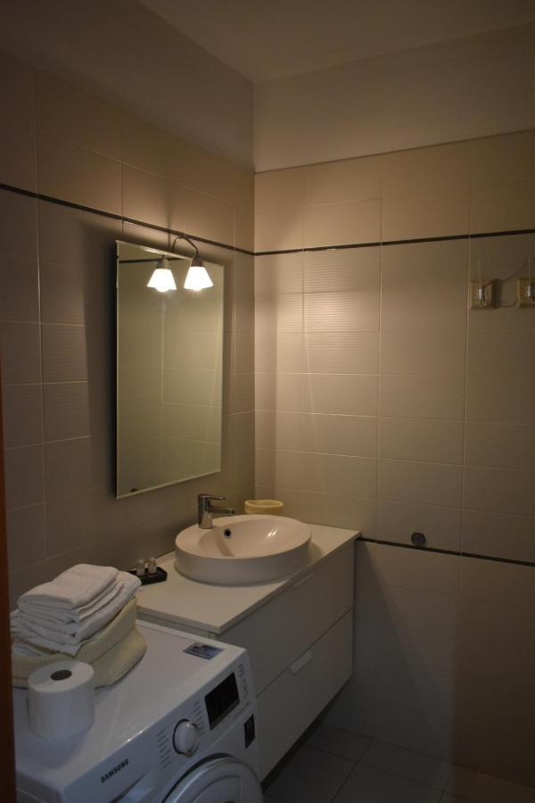 House Promenade Santa Giulia Apartment Milan Bagian luar foto